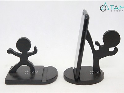 Giá đỡ điện thoại bằng gỗ hình võ sĩ đạo màu đen